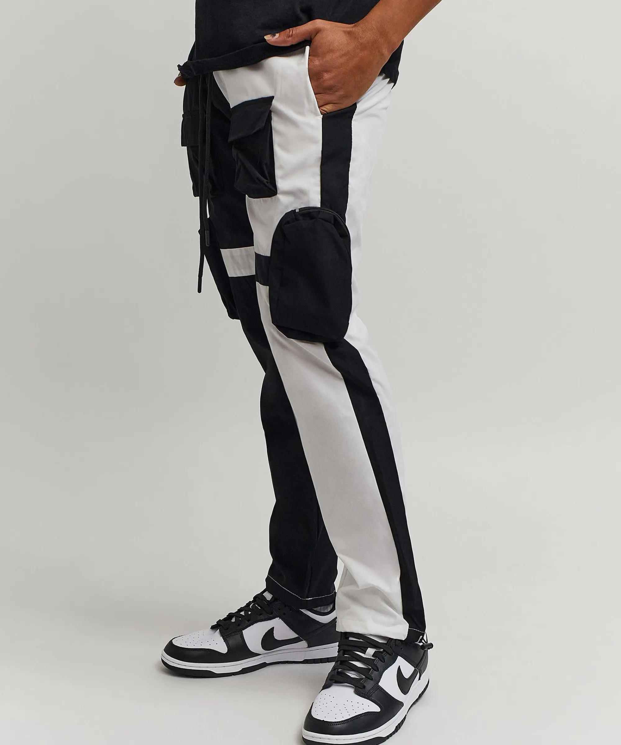 bader_cotton_twill_color_block_utility_joggers__blackwhite_1.webp Discount Bader Cotton Twill Color Block Utility Joggers - Black&White Shop All Bottoms | Cargo & Utility Pants