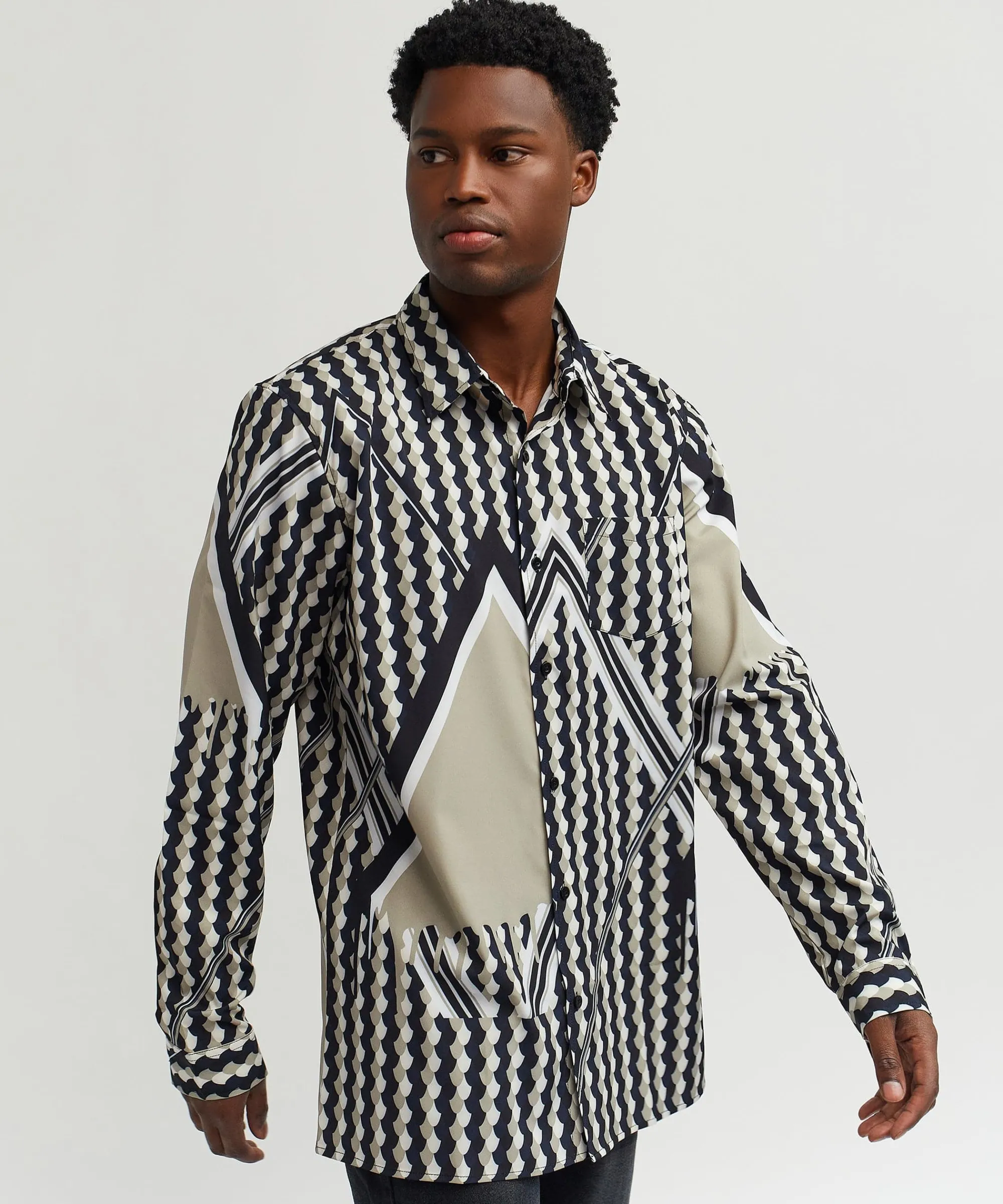 geo_print_long_sleeve_woven_shirt_5.webp Discount Geo Print Long Sleeve Woven Shirt Button Downs