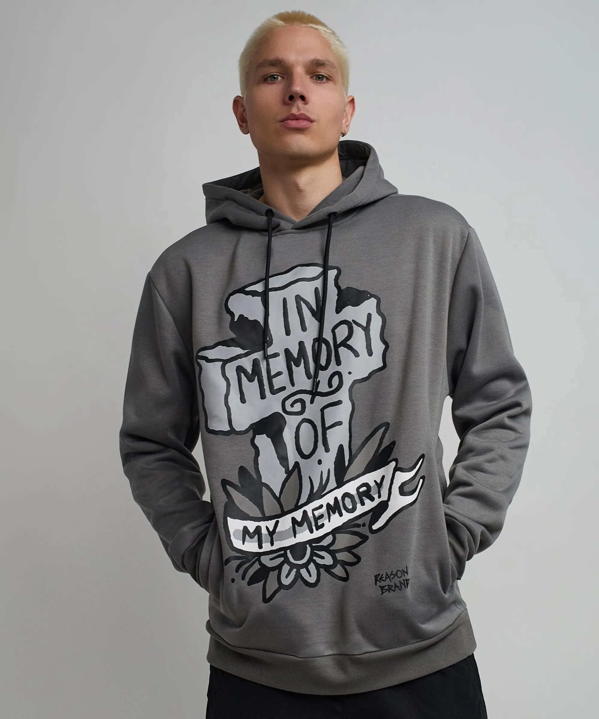 in_memory_of_graphic_print_hoodie__grey_5.webp Flash Sale In Memory Of Graphic Print Hoodie - Grey Hoodies | Hoodies