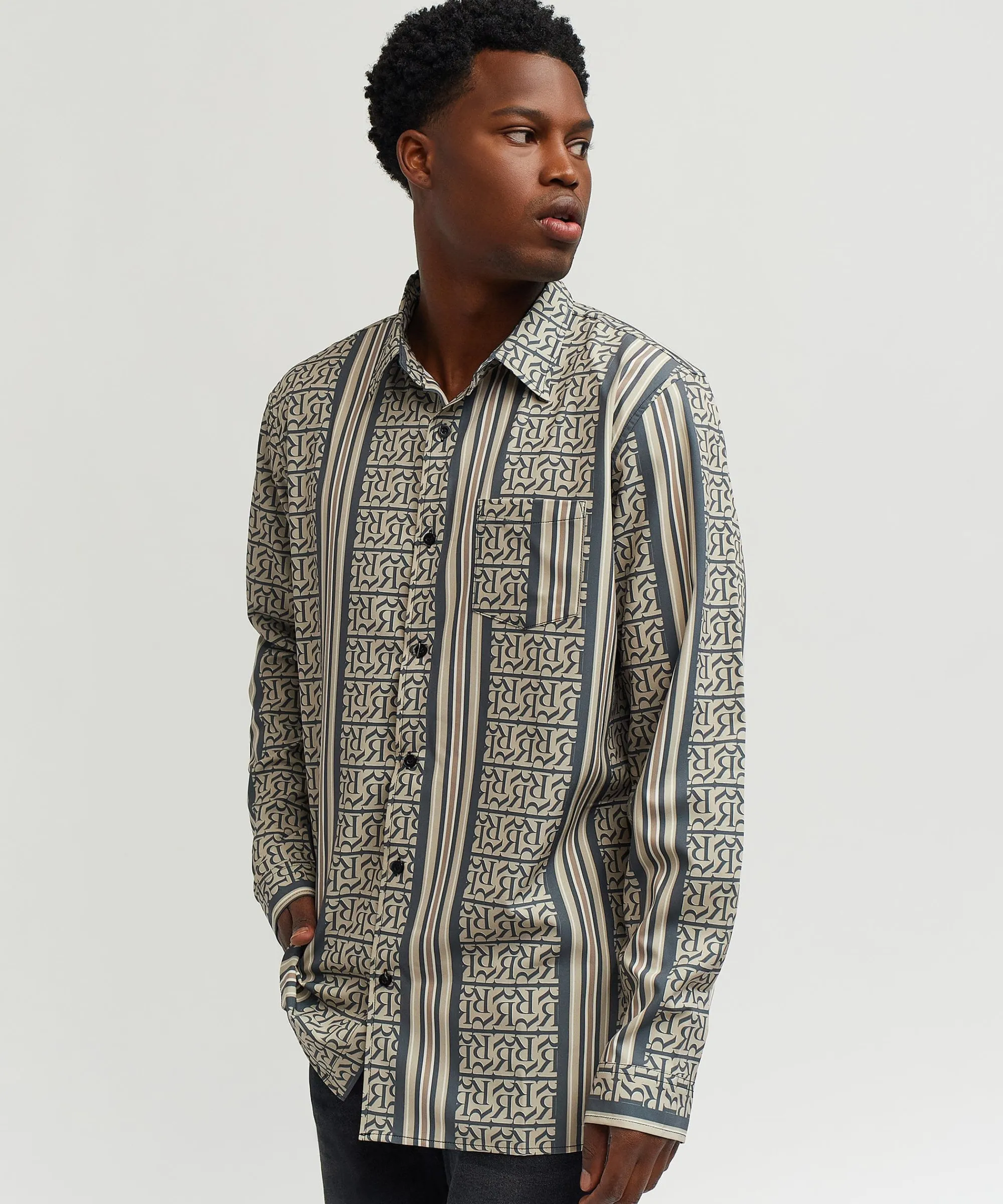 monogram_long_sleeve_woven_shirt_1.webp Outlet Monogram Long Sleeve Woven Shirt Button Downs