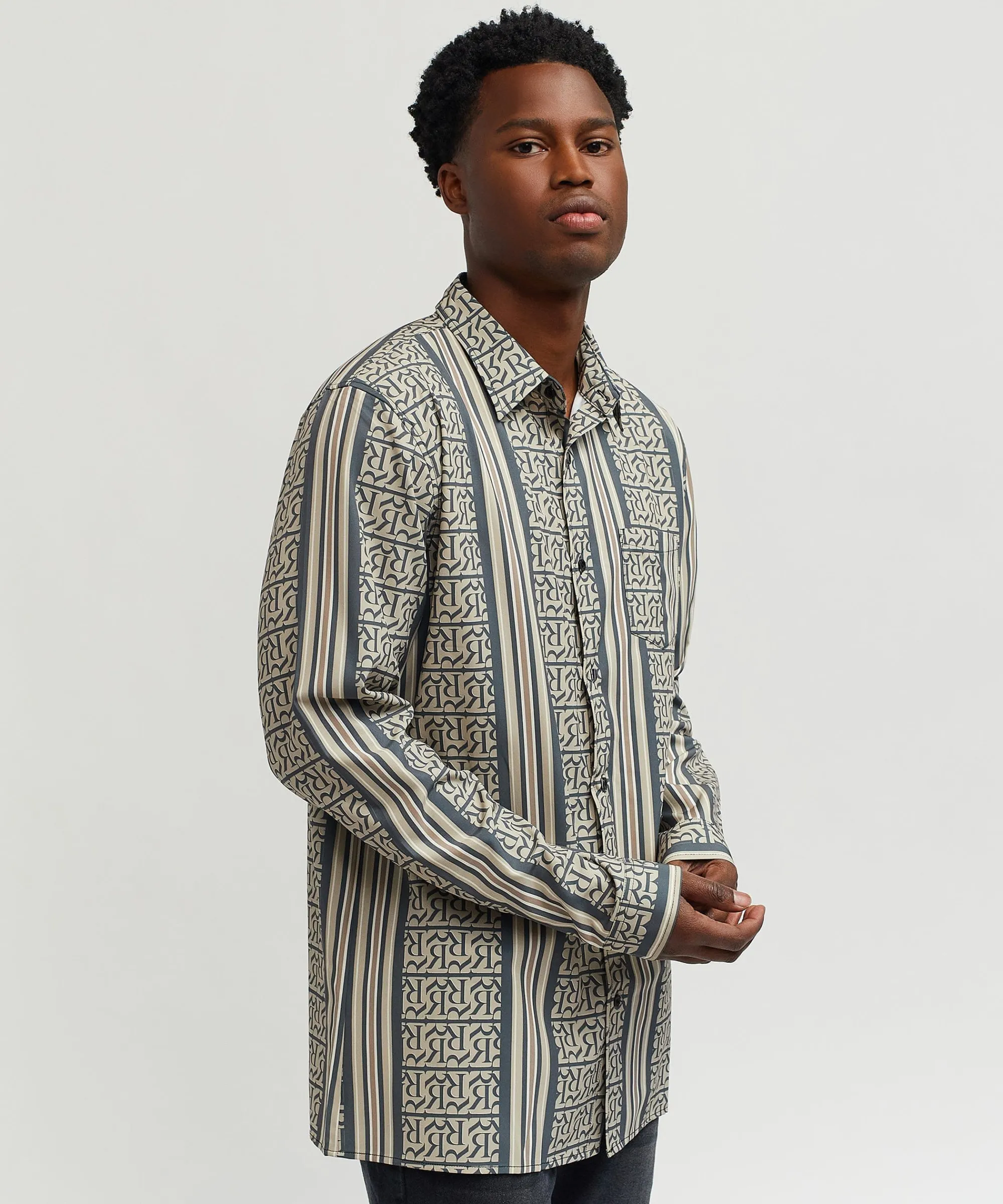 monogram_long_sleeve_woven_shirt_2.webp Outlet Monogram Long Sleeve Woven Shirt Button Downs