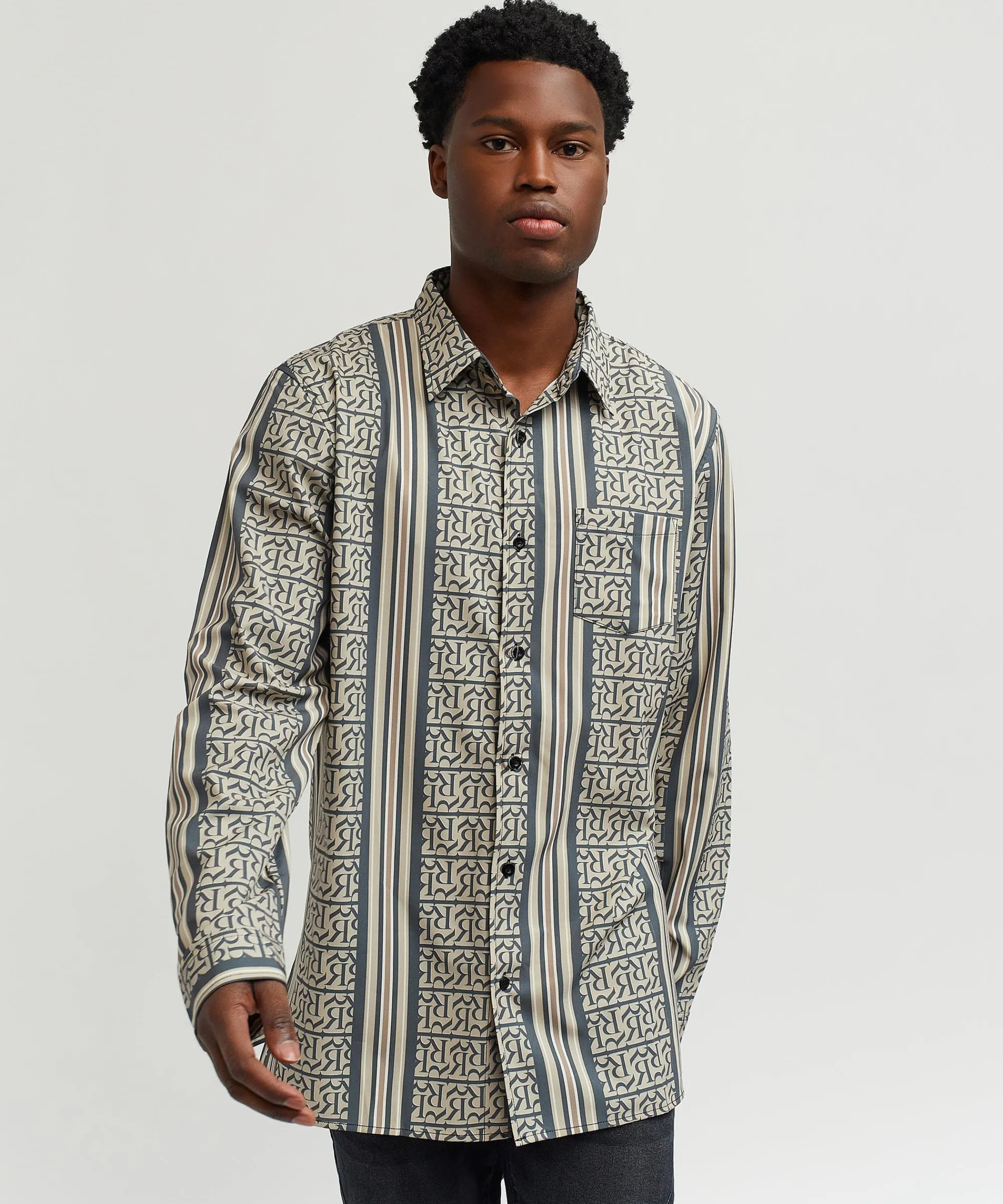 monogram_long_sleeve_woven_shirt_5.webp Outlet Monogram Long Sleeve Woven Shirt Button Downs