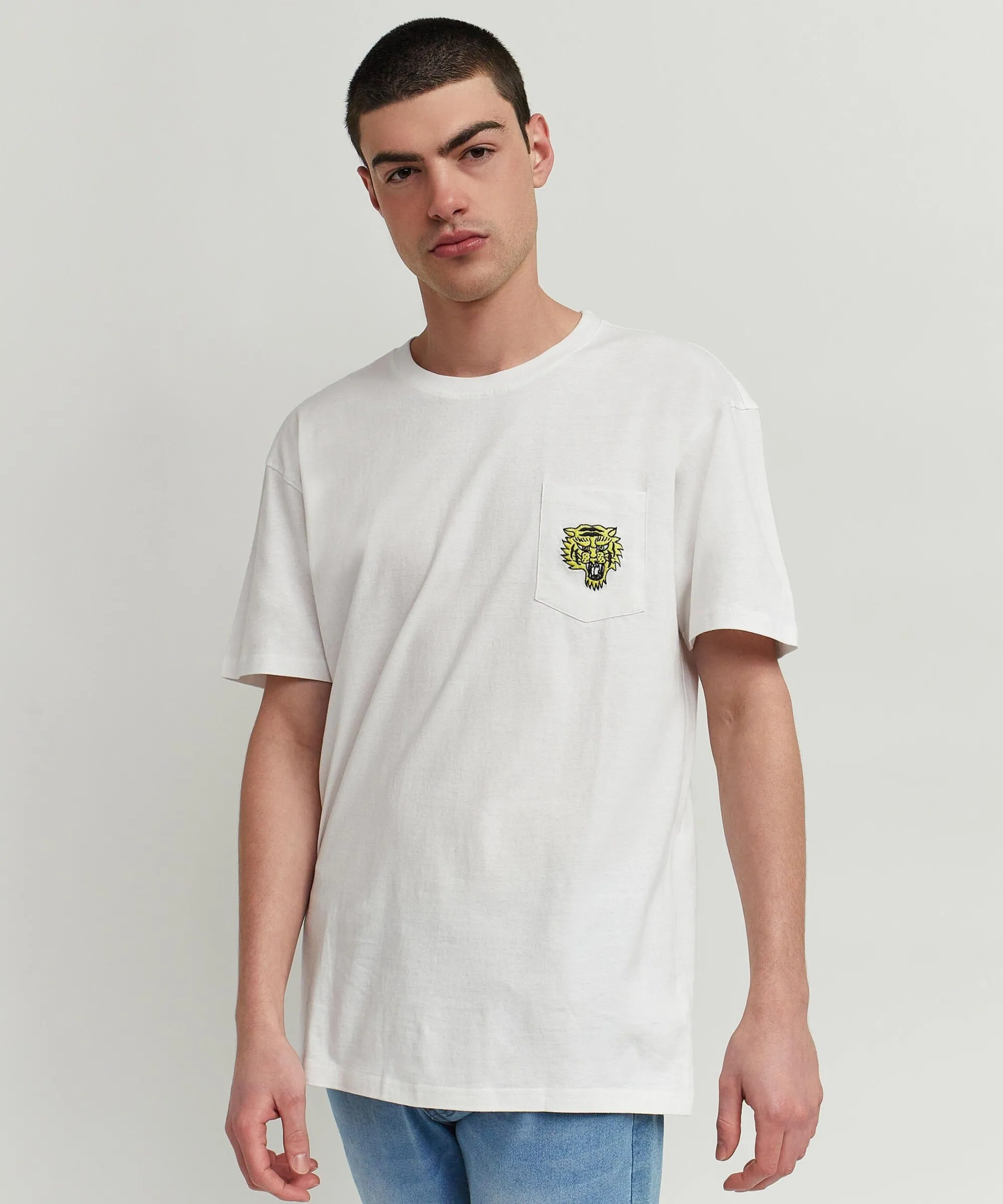 pave_your_own_path_short_sleeve_graphic_print_embroidered_detail_tee__white_1.webp Best Sale Pave Your Own Path Short Sleeve Graphic Print Embroidered Detail Tee - White Graphic Tees