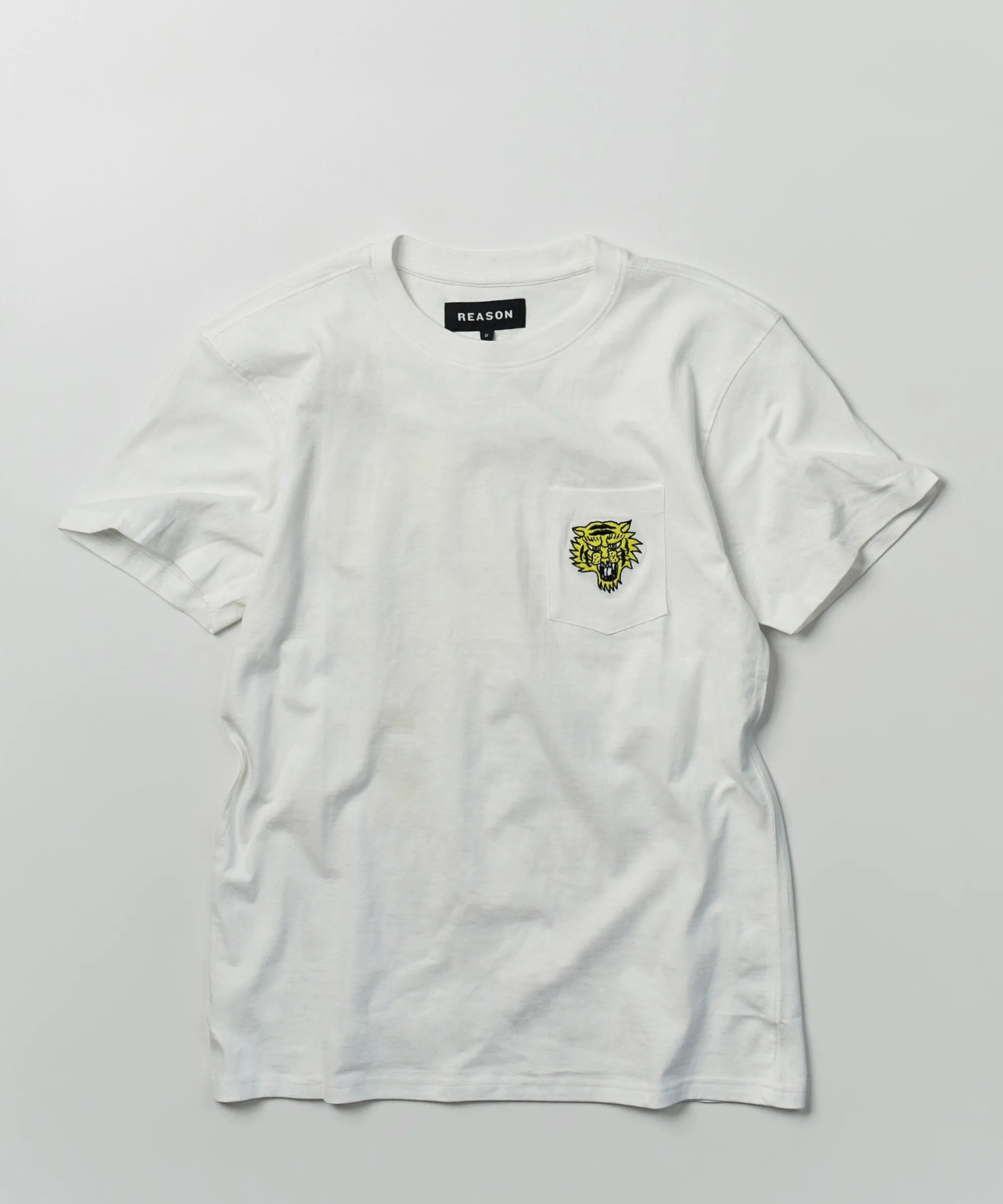 pave_your_own_path_short_sleeve_graphic_print_embroidered_detail_tee__white_2.webp Best Sale Pave Your Own Path Short Sleeve Graphic Print Embroidered Detail Tee - White Graphic Tees