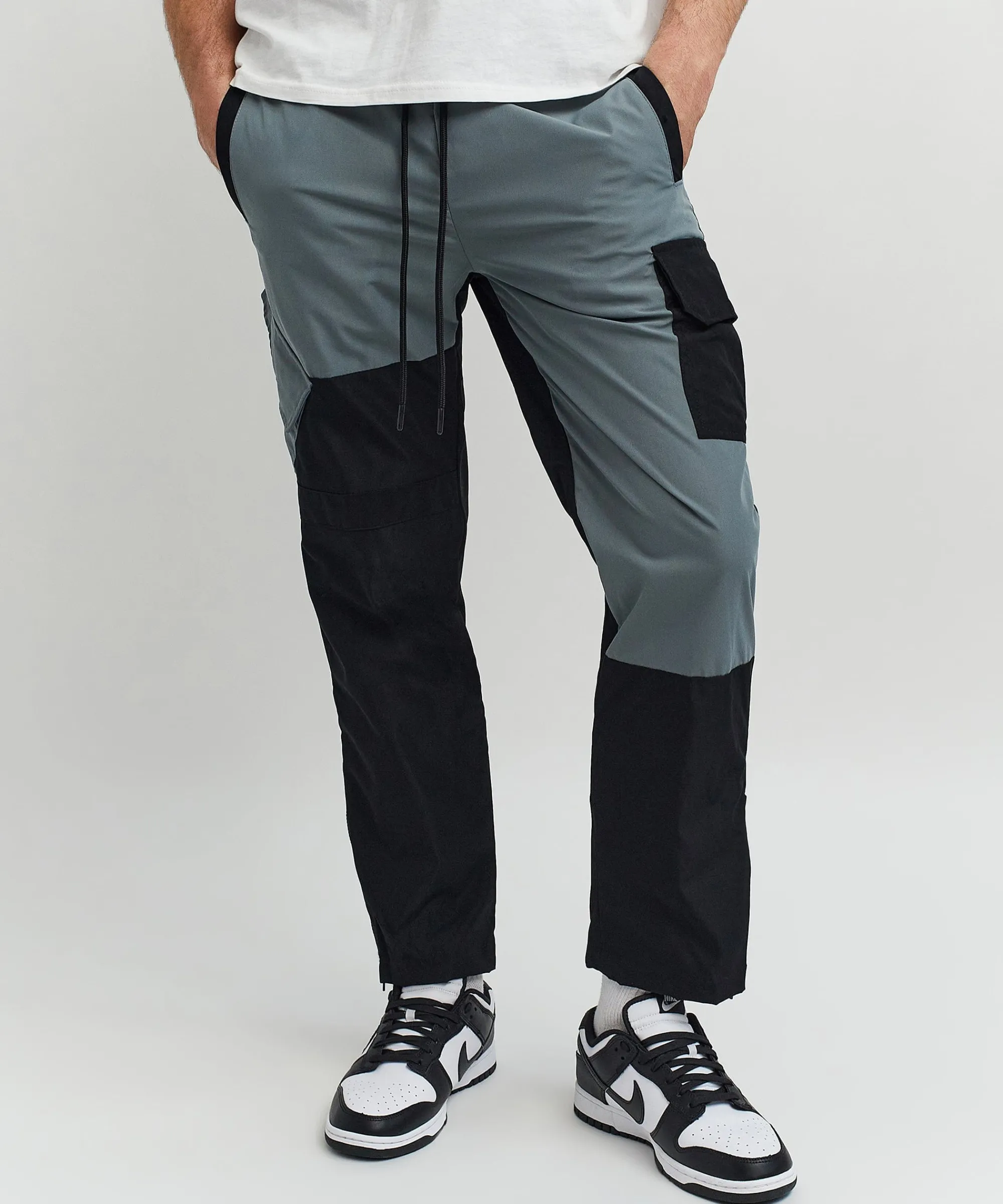 riffraff_nylon_multi_pocket_cargo_pants_0.webp Best Riffraff Nylon Multi Pocket Cargo Pants Shop All Bottoms | Cargo & Utility Pants