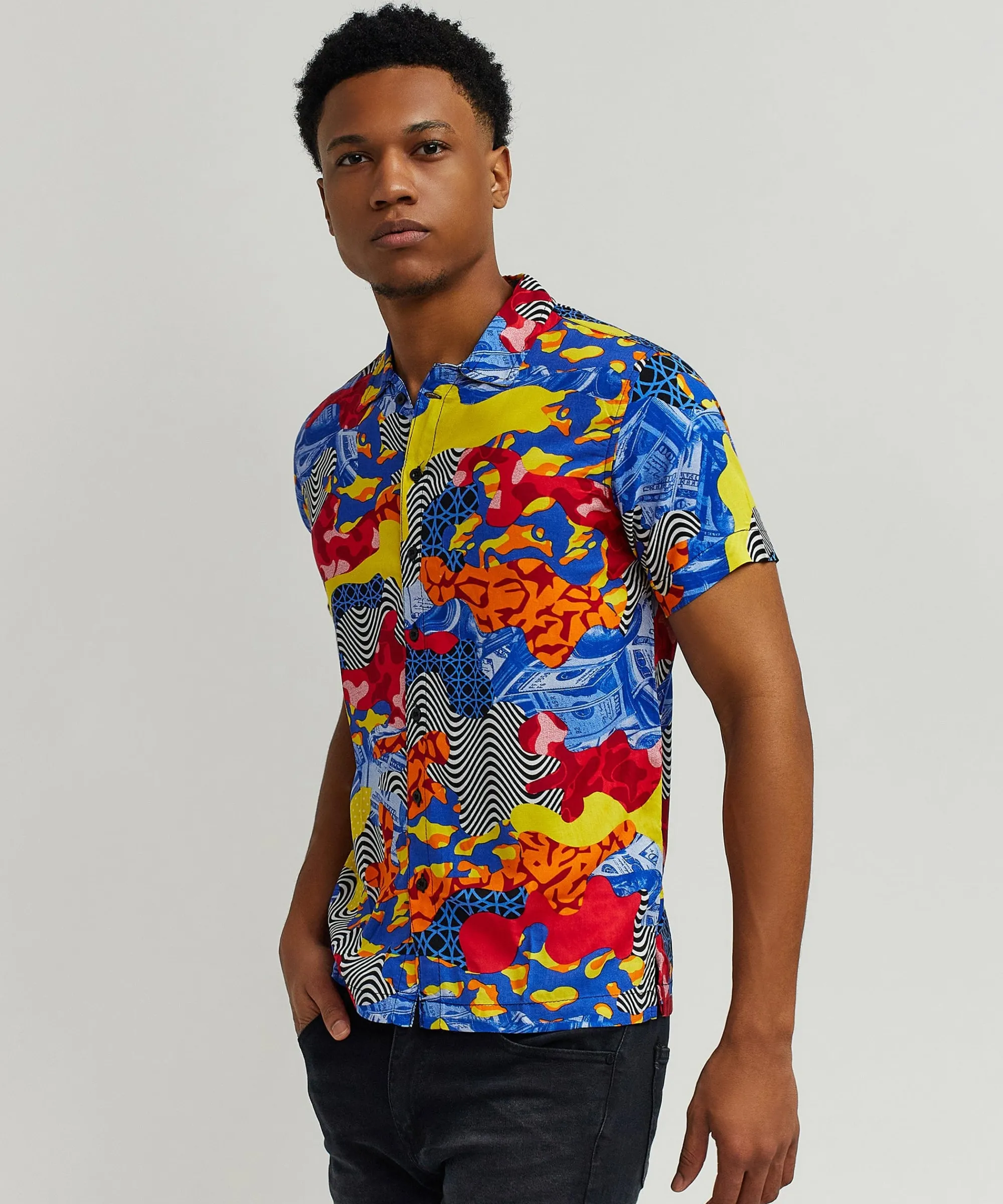 wavy_allover_print_short_sleeve_shirt_1.webp Shop Wavy Allover Print Short Sleeve Shirt Button Downs
