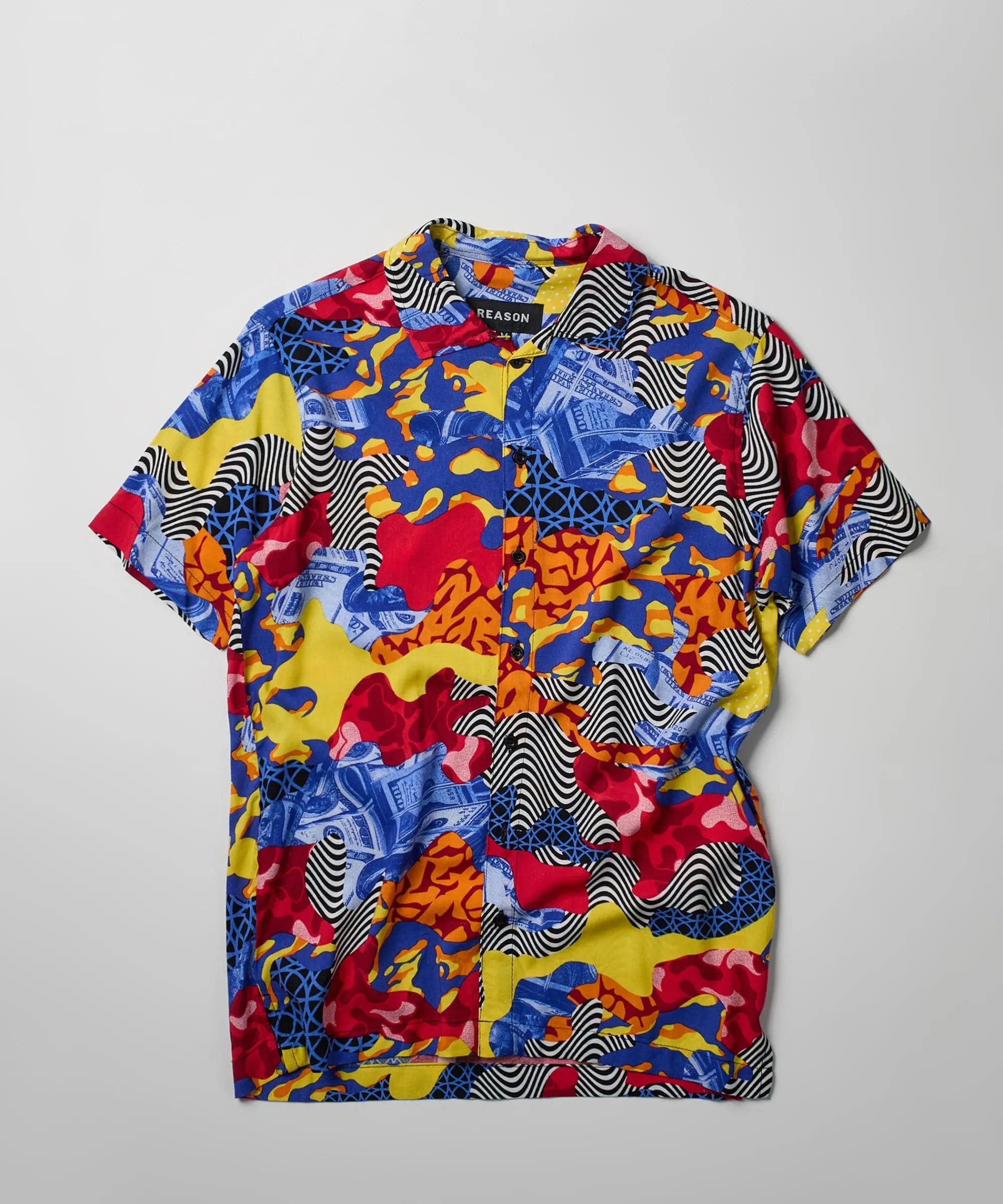 wavy_allover_print_short_sleeve_shirt_2.webp Shop Wavy Allover Print Short Sleeve Shirt Button Downs